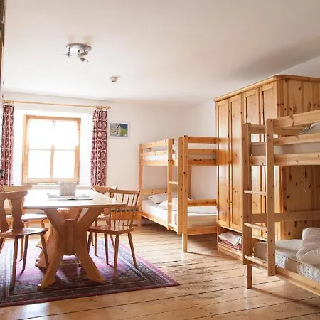 旅馆 Romedihof Backpacker Karrösten